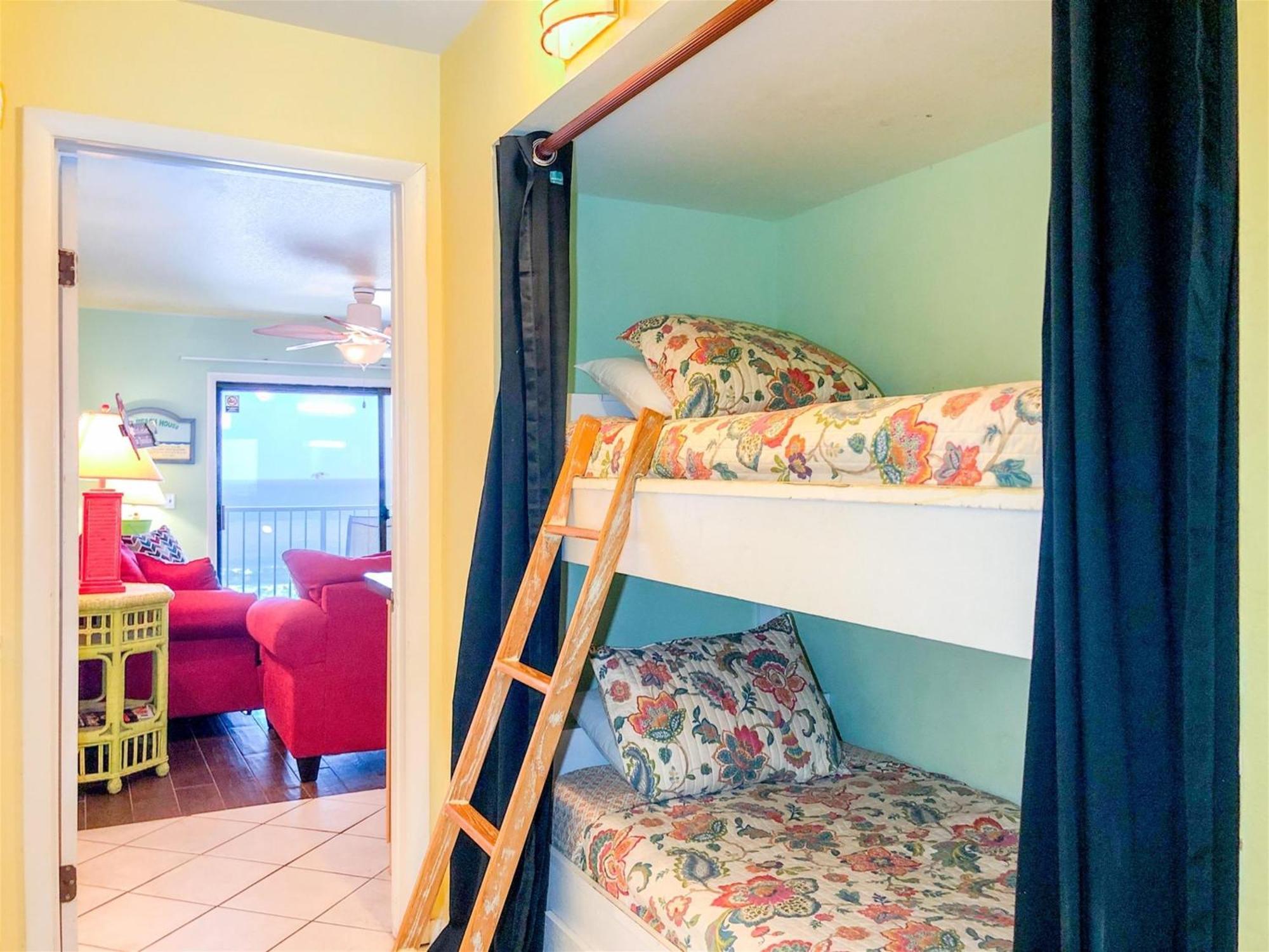 The Summit 610 Apartment Panama City Beach